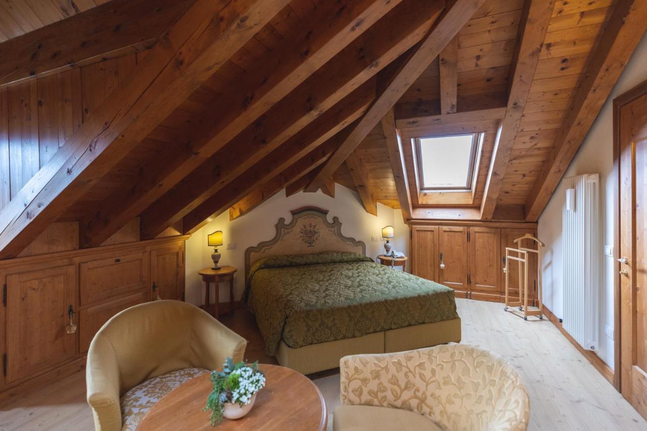 Hotel Europa Residence 아지아고 외부 사진