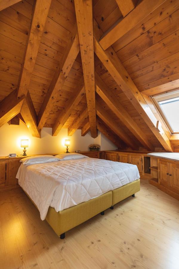 Hotel Europa Residence 아지아고 외부 사진